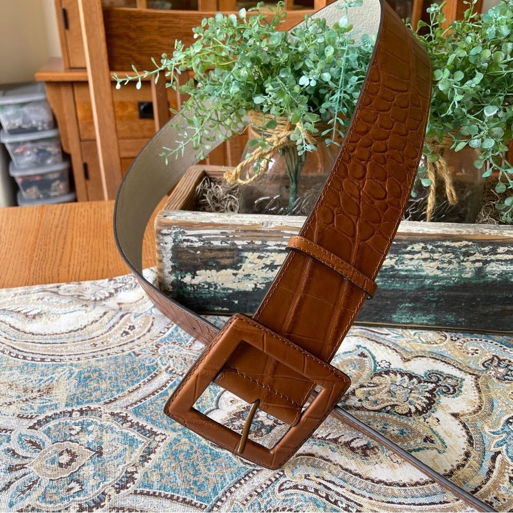 Chico’s Leather Croc Alligator Embossed Belt Brown Wide 2 1/4” Square Buckle M
